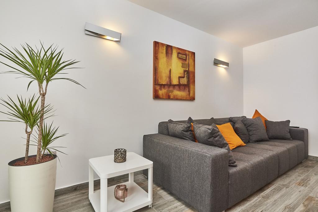 Apartments Tre Perle 우마그 외부 사진